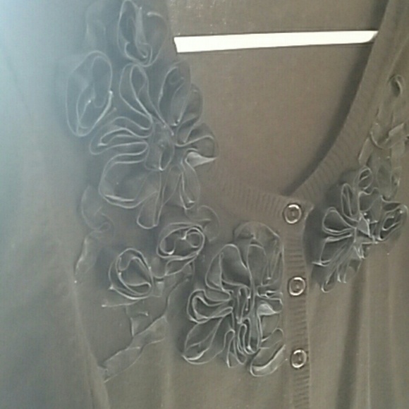 3D Floral Ribbon Cardigan