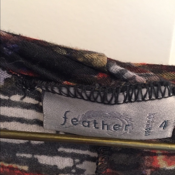 Feather top size medium-large - Picture 3 of 4