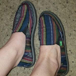 Sanuk size 9 womens