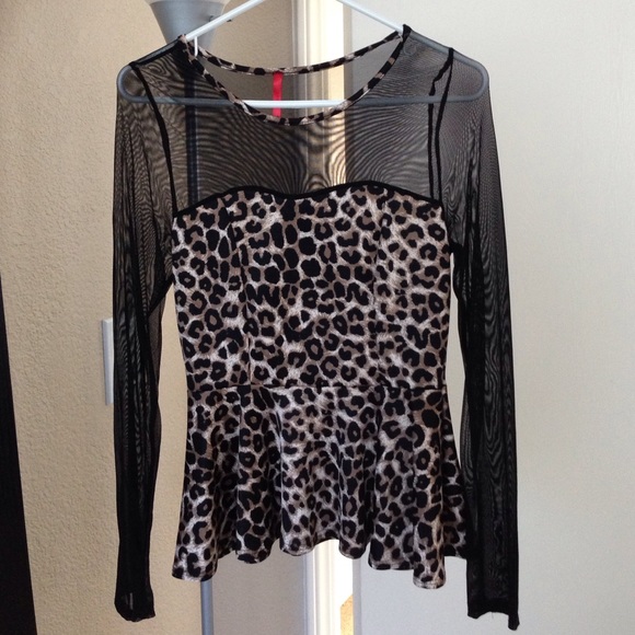 Leopard print peplum