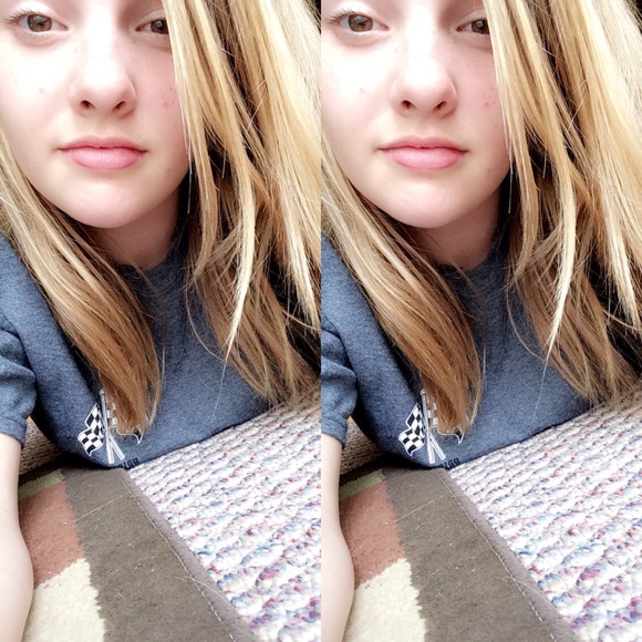 Meet your Posher, Isabelle - Picture 1 of 1