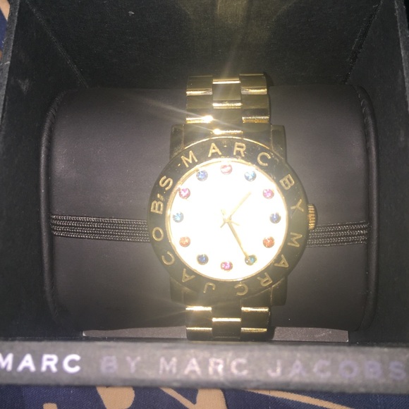 Marc Jacobs gold watch