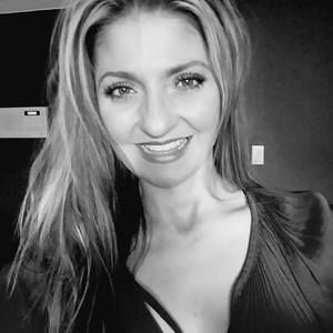 Meet your Posher, Moya