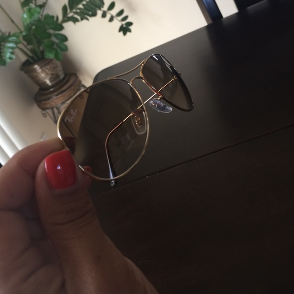 Ray-Ban - Picture 2 of 3