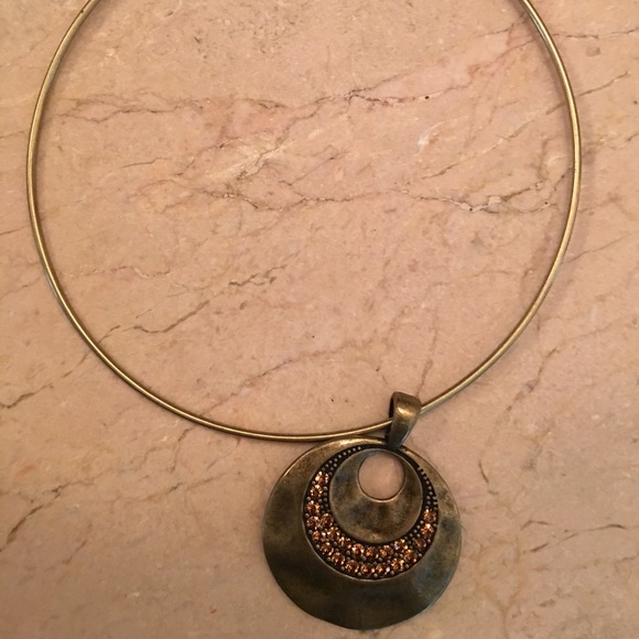 Lia Sophia necklace gold