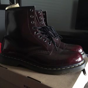 Dr Martens Burgundy 8-hole boots