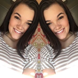 Meet your Posher, Lexie