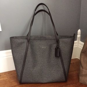 tumi sinclair tote