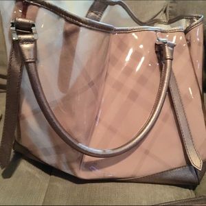 Pink Burberry jelly summer bag with pouch!