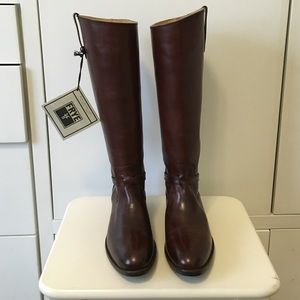 FRYE Lindsay Plate Leather Boots!