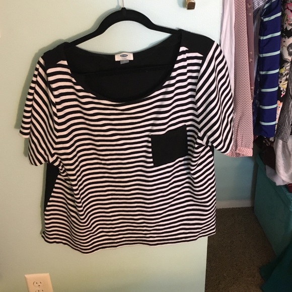 Super soft old navy tee