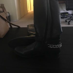 Black leather boots only worn twice