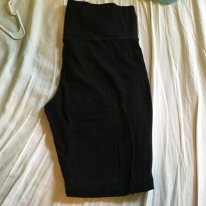 Black yoga pants bootcut