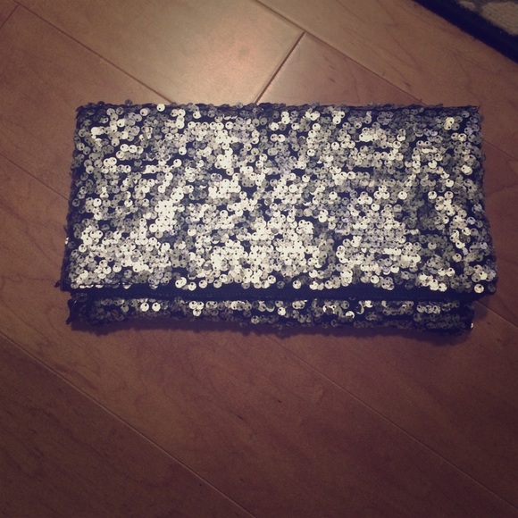 BCBGeneration Clutch Price just reduced!