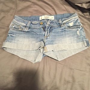 Size 0 Abercrombie & Fitch shorts