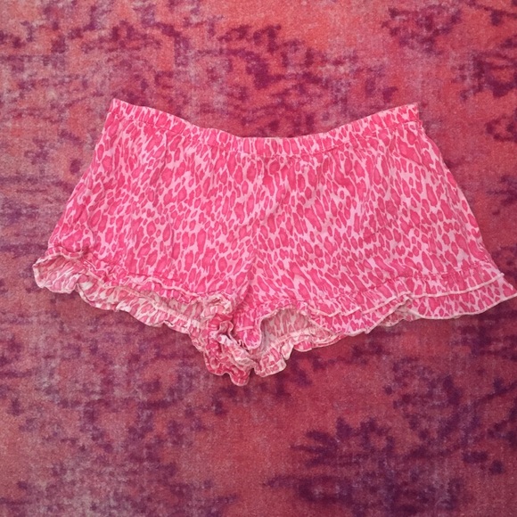 Pink Cheetah Sleeping shorts sz L
