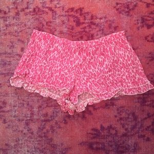 Pink Cheetah Sleeping shorts sz L