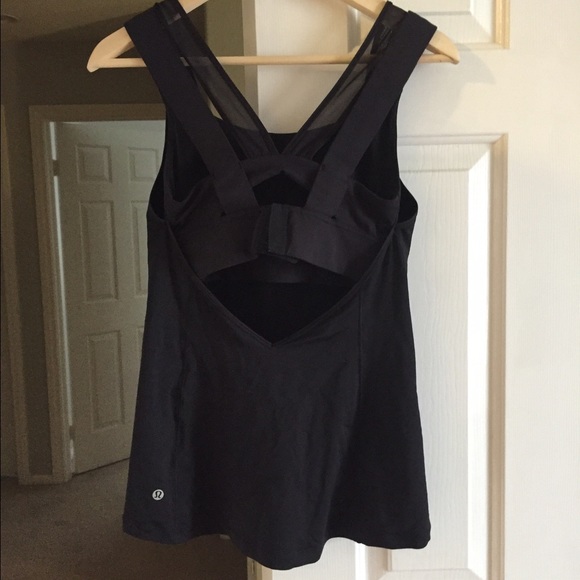 Black lululemon top with built in bra - Picture 2 of 2