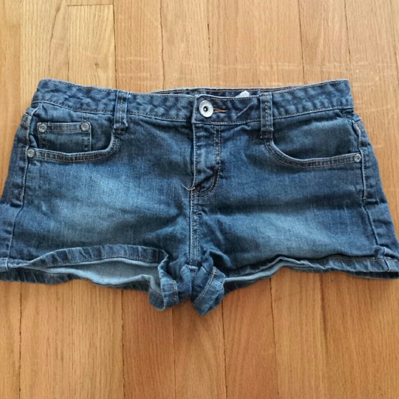 Mudd Dark denim shorts 9