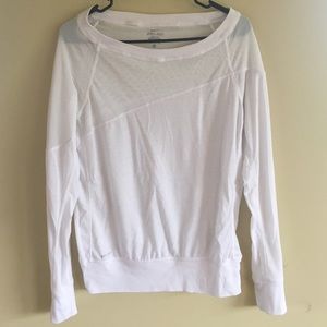 Nike lightweight long sleeve with mesh