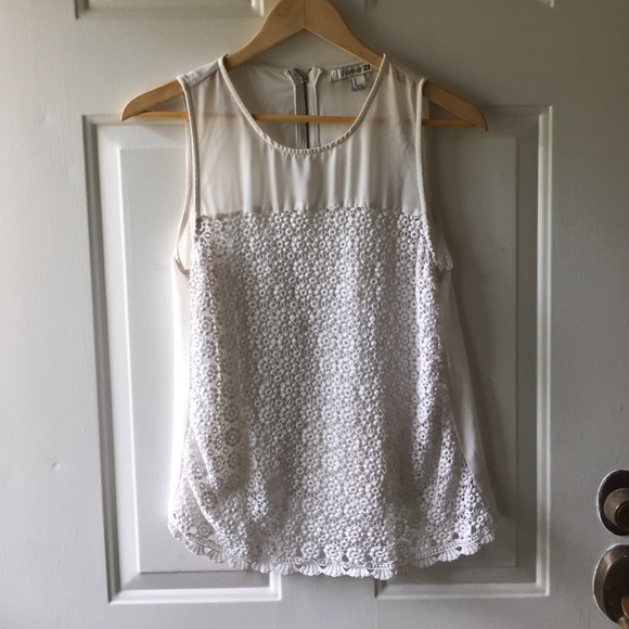 White lace tank