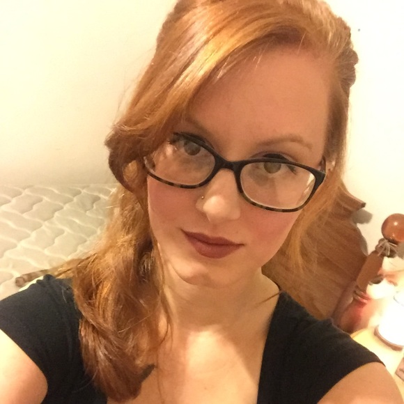 Meet your Posher, Randi - Picture 2 of 3