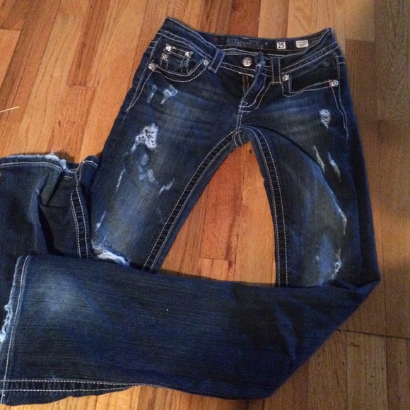 Hardly worn miss Mes