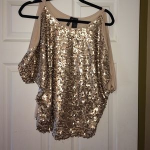 Cut out shoulder top