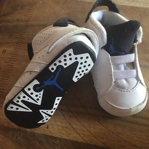 Size 1 infant shoes