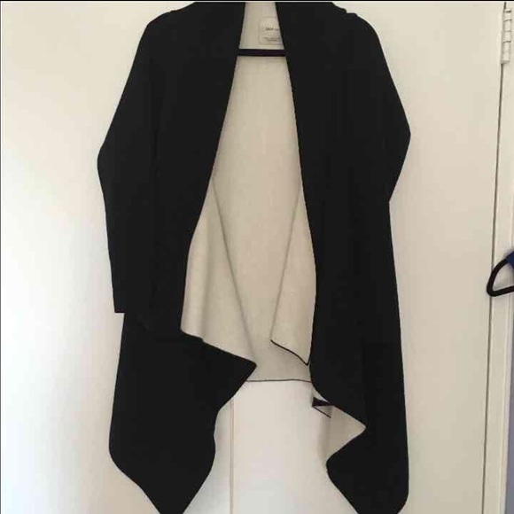 Zara Black and White Knit Cardigan