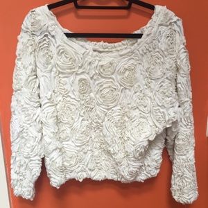 AA 3D mesh white flower top