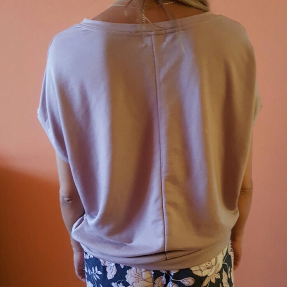 Top - Picture 2 of 4