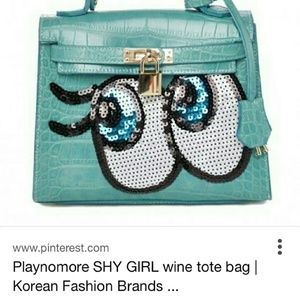Playnomore shy girl wine tote purse