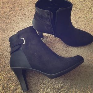 Kelly and Katie ankle boots. Never worn!