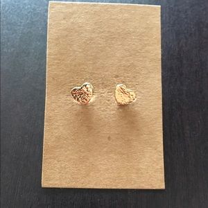 FREE HEART EARRINGS! 🎉🎁🎁🎉🎁🎁