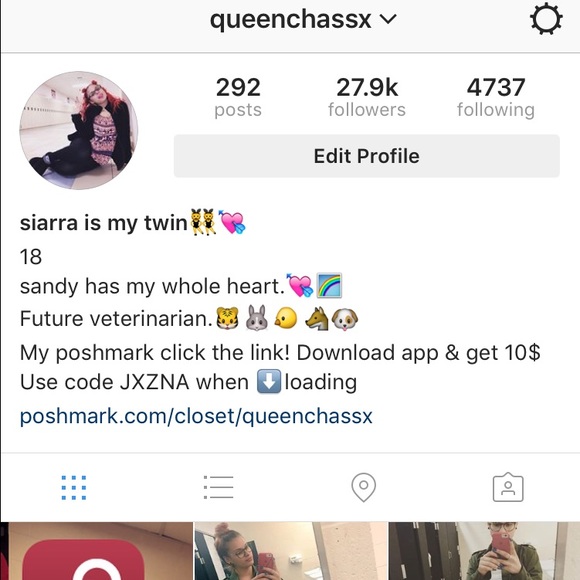 Follow my Instagram ☺️ queenchassx