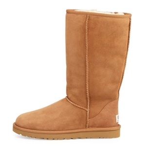 UGG Boots - Classic Tall Suede Boots Size 7
