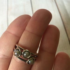 Pandora Ring Size 8 Retired