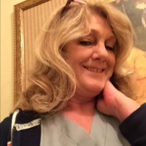 Meet your Posher, Debra