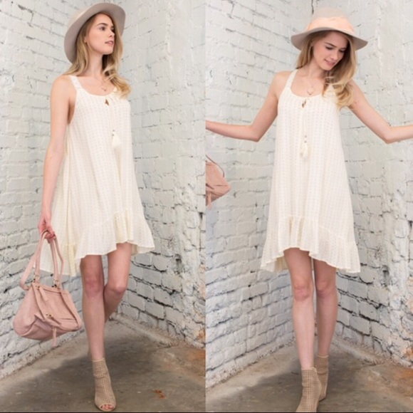 Light & Flowy Dress - Picture 2 of 4