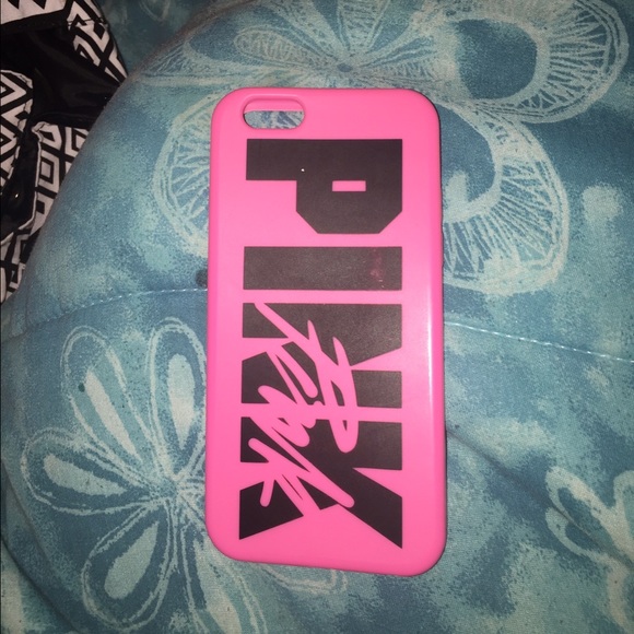 Victoria secrets pink case! - Picture 2 of 2