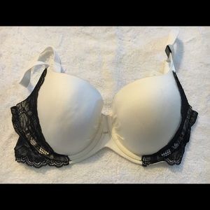 Victoria's Secret bra