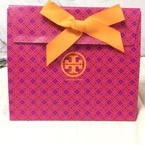 Tory Burch gift bag