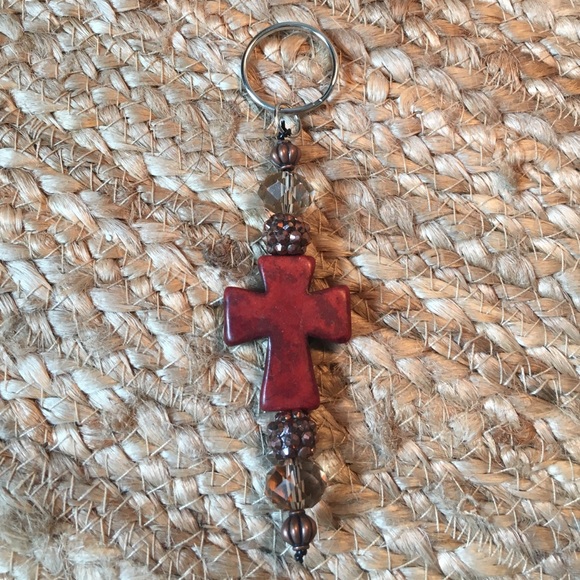 New Handmade Cross Keychain - Picture 1 of 2