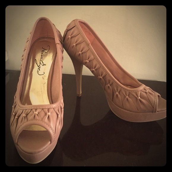 Brand New Muted Rose Platform Pumps