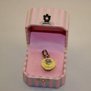 Juicy Couture cupcake charm