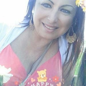 Meet your Posher, Lorena