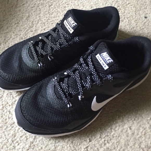 nike flex trs