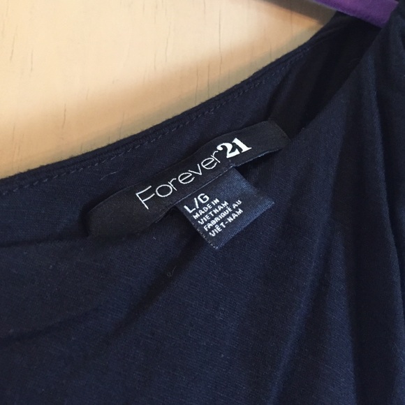 One shoulder black dress with flower detail - Picture 3 of 3