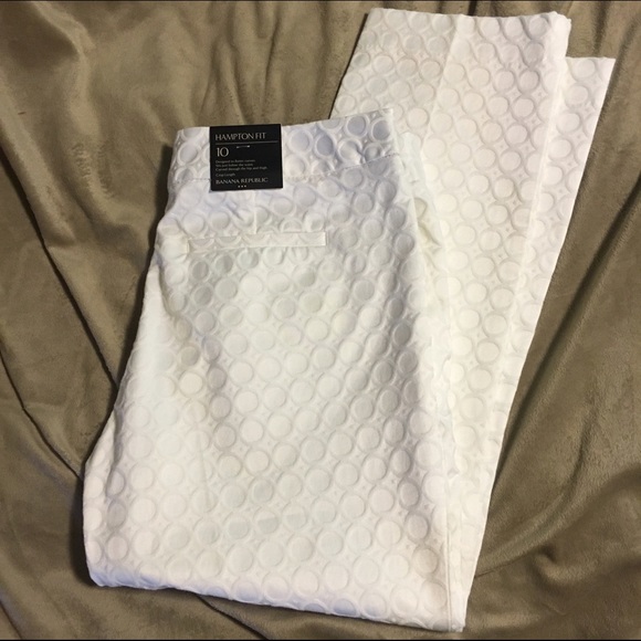 NWT! Banana republic trouser pants. Never worn!